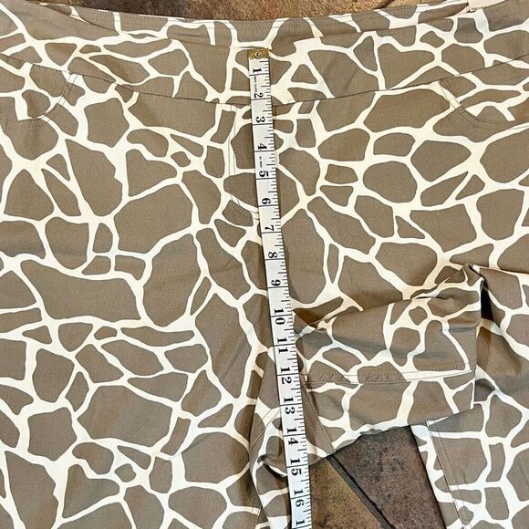 Slim-sation Animal Print Pull-on Twill Ankle Pants 22W - Picture 3 of 13